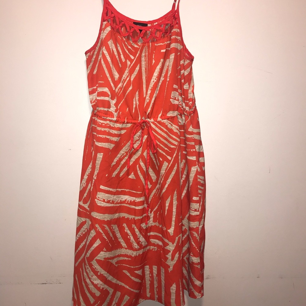 One of my favorite dresses, very lightweight